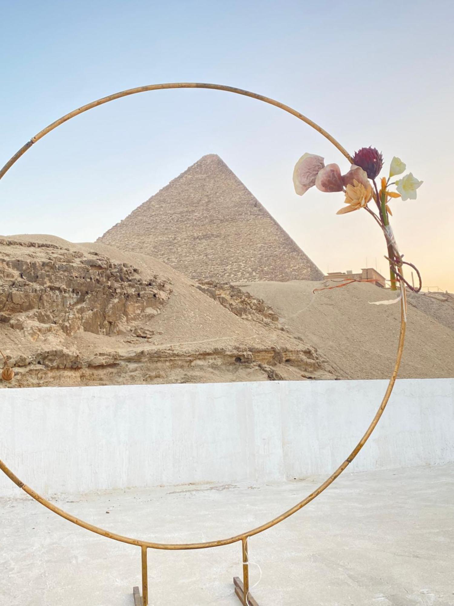 The Grand Pyramids View Hotel Kafrat al Jabal Bagian luar foto