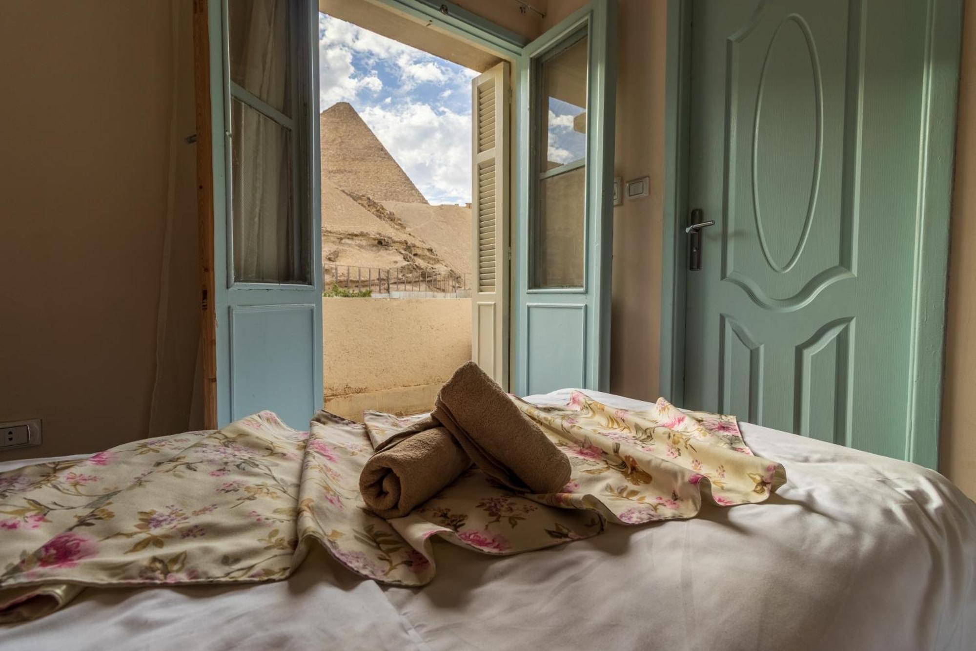 The Grand Pyramids View Hotel Kafrat al Jabal Ruang foto