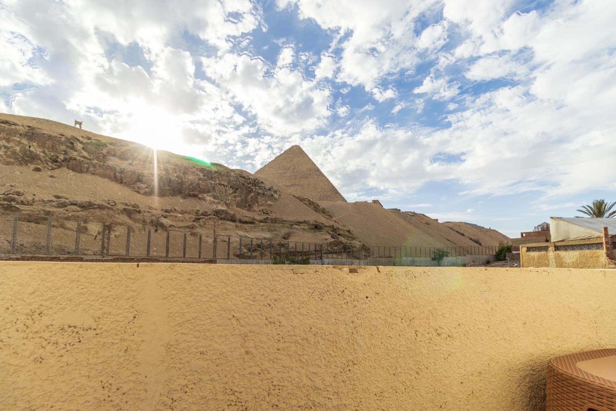 The Grand Pyramids View Hotel Kafrat al Jabal Ruang foto